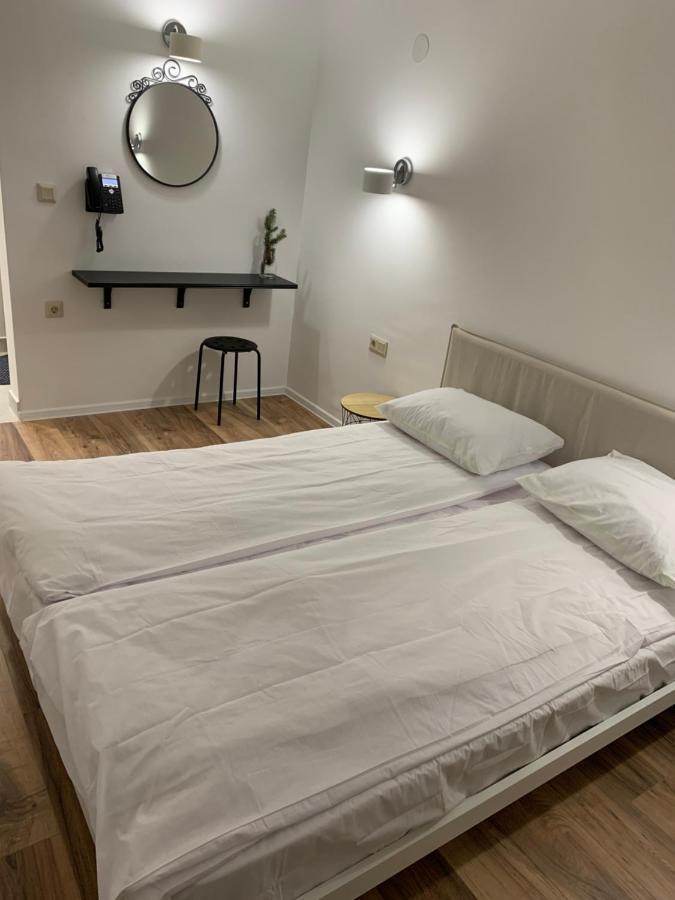 Мотел Тихия Кът Sofia Ngoại thất bức ảnh